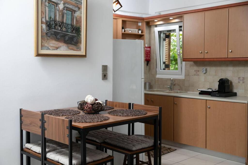 Aegina Town Apartment , With Private Parking Екстериор снимка