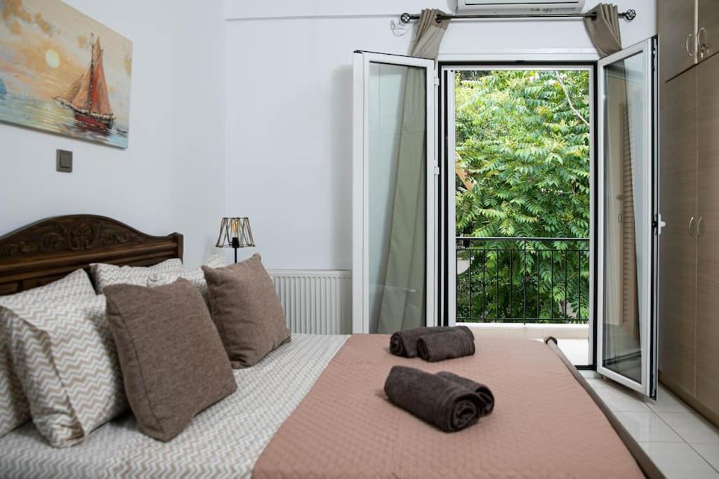 Aegina Town Apartment , With Private Parking Екстериор снимка